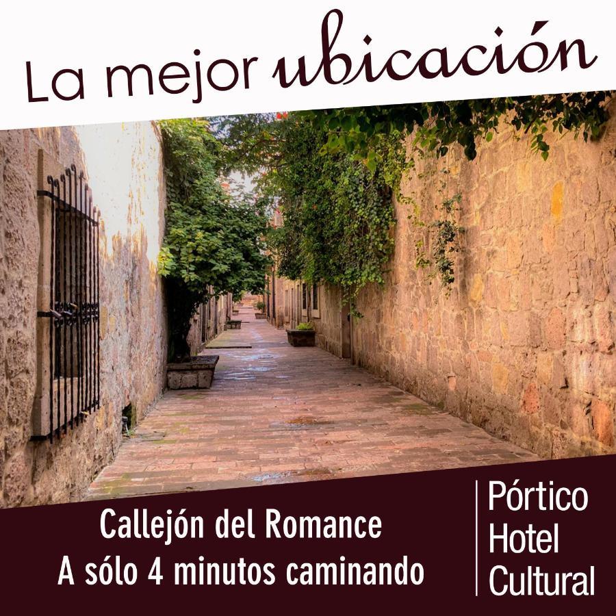 Pórtico Cultural 4*